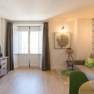 https://urbe10-plaza-de-la-merced-duplex-1-bedroom.1costadelsol.com